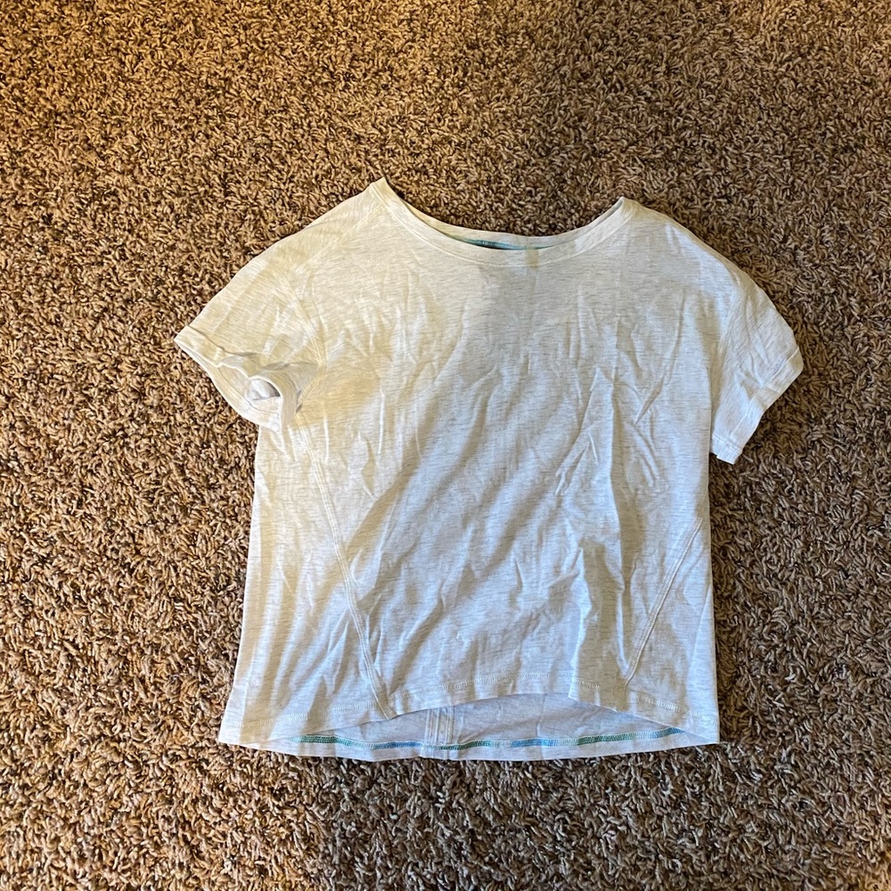 Ivivva white cropped shirt size 10